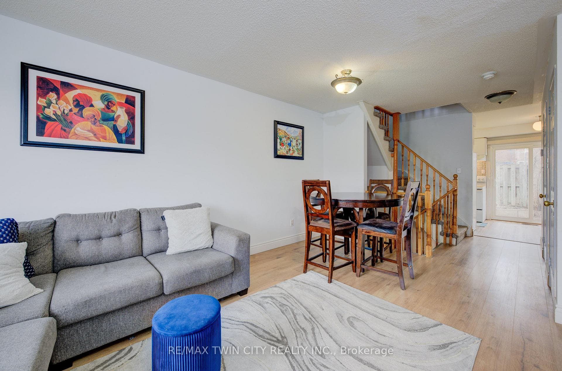 224 Rosemount Avenue Unit 35 photo 4