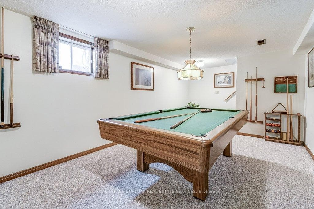 1054 Shepherd's Drive photo 22
