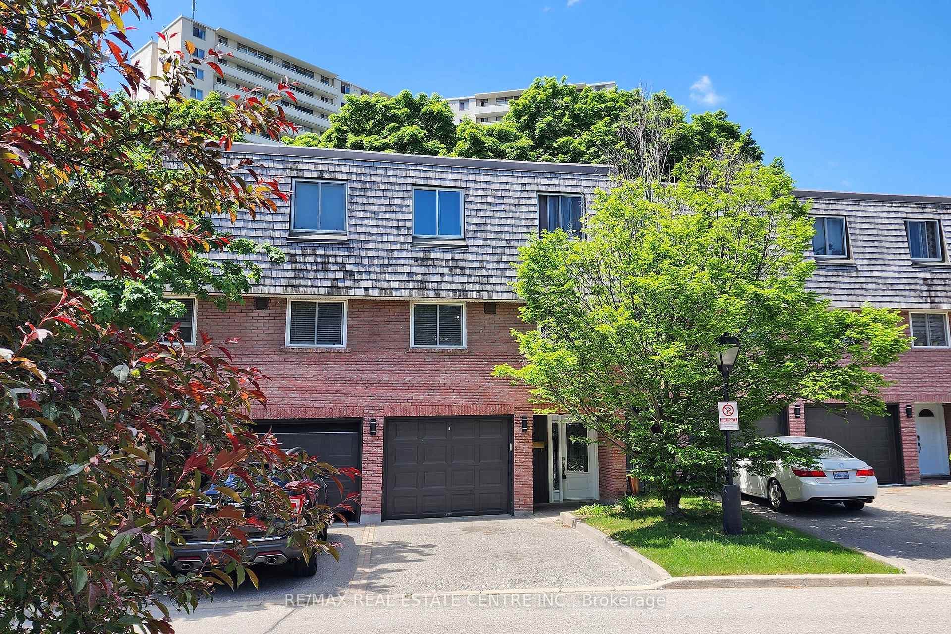 2145 Sherobee Road Unit 4 photo 2