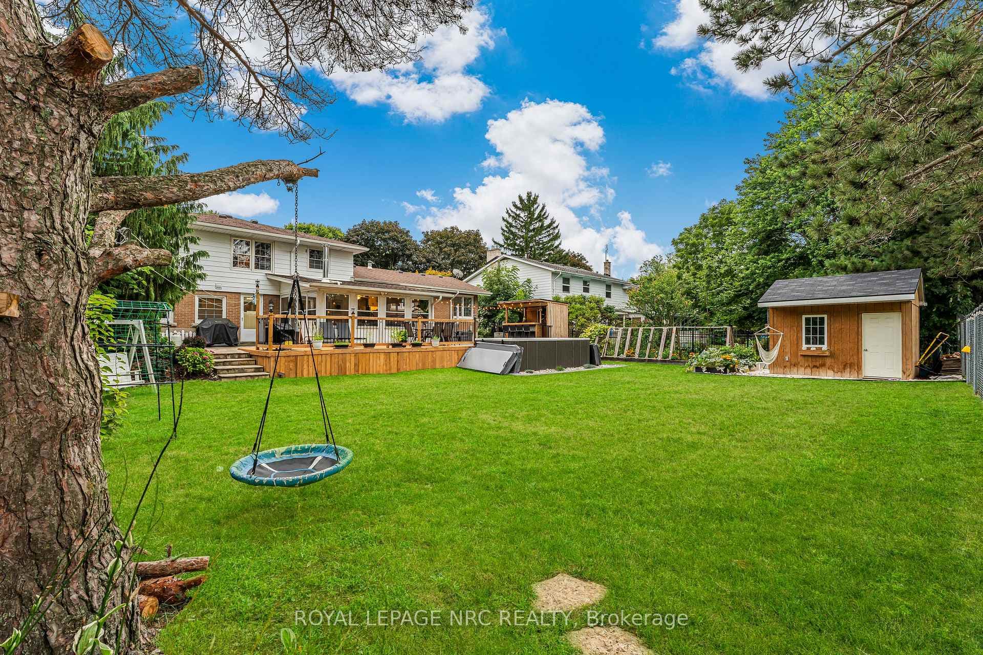17 Damude Drive photo 42