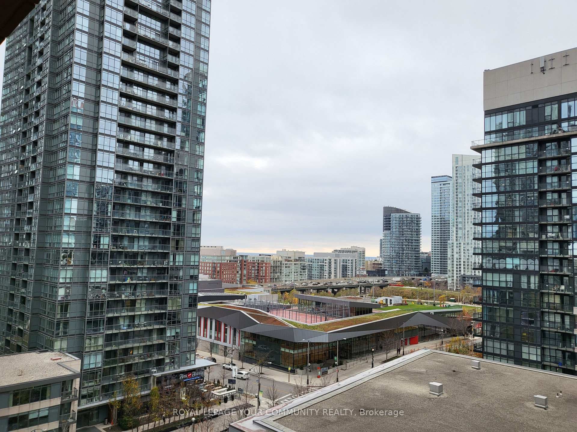 4 Spadina Avenue Unit 1023 photo 15