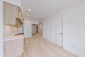 39 Roehampton Avenue Unit 2310 photo 8