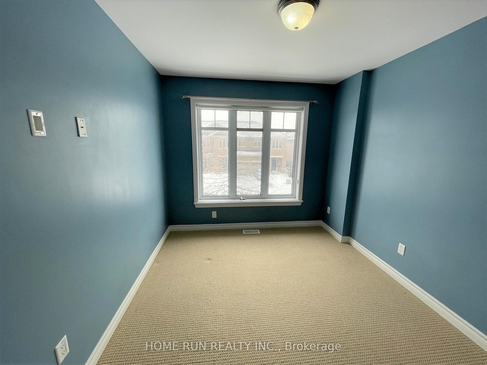 15 Madelon Drive photo 29