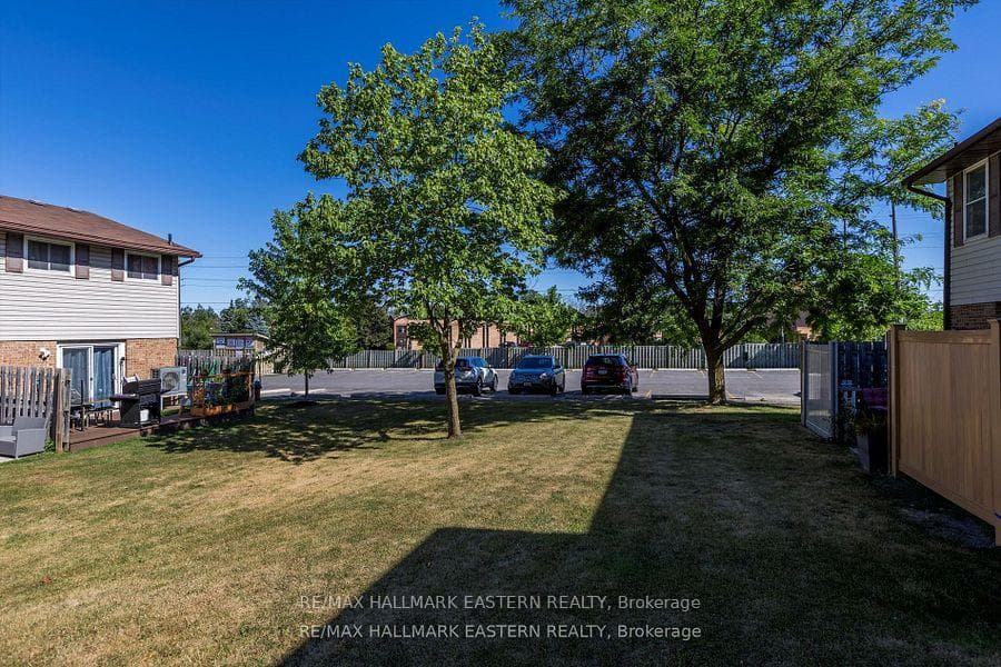 996 Sydenham Road Unit #67 photo 42