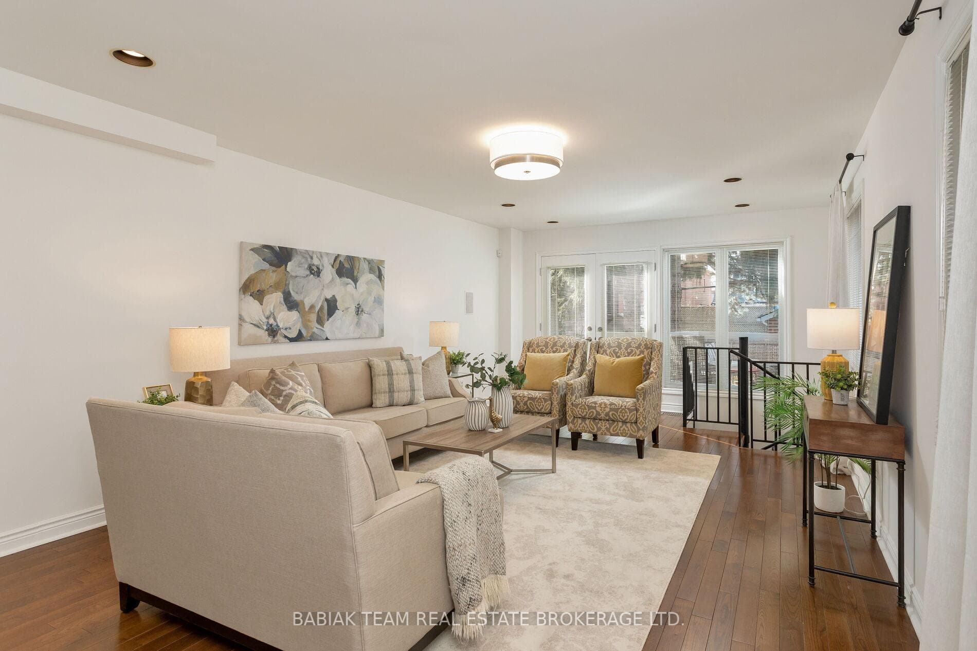 88 Watson Avenue photo 13