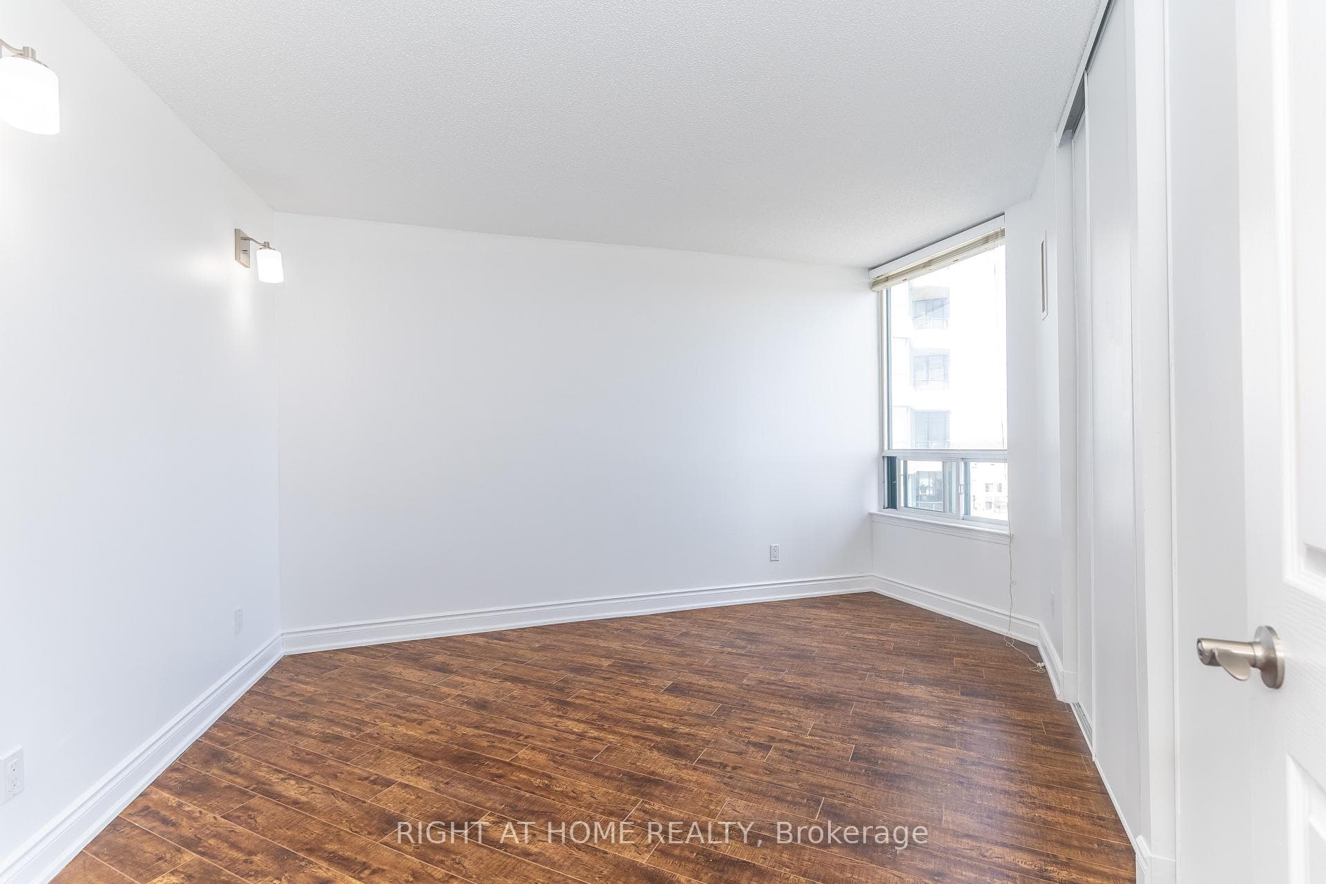 120 Promenade Circle Unit 1001 photo 46