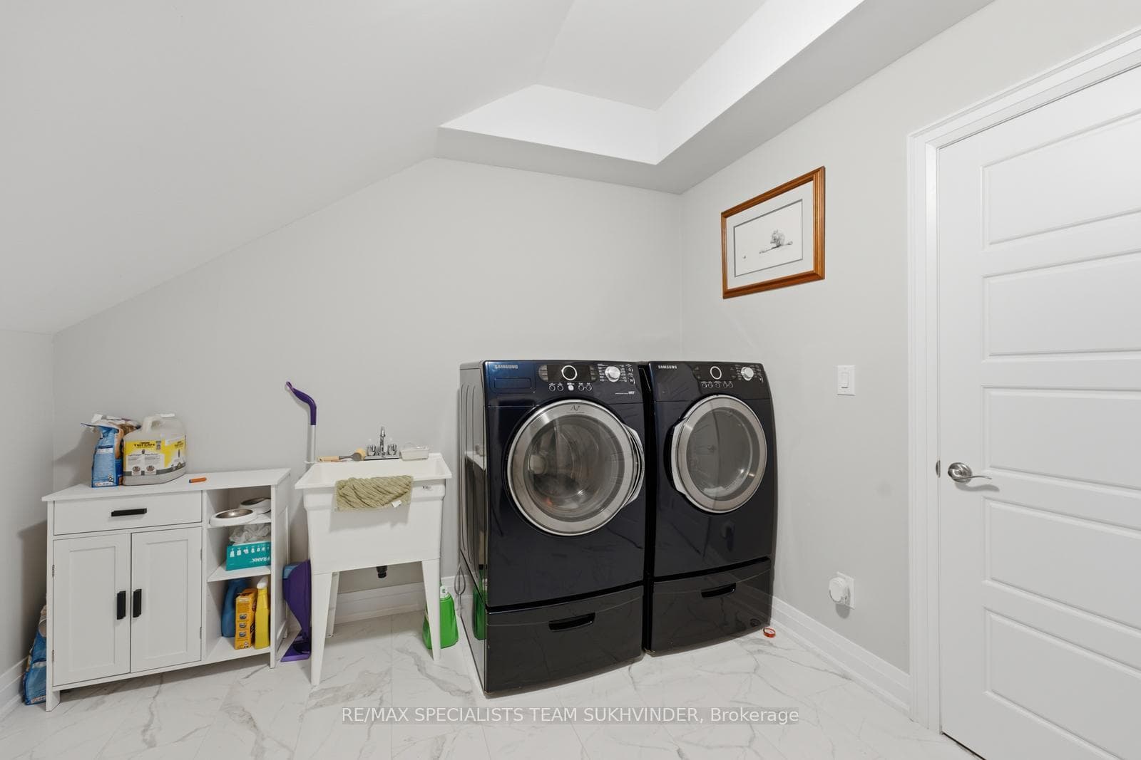 Secondary Residence Laundry