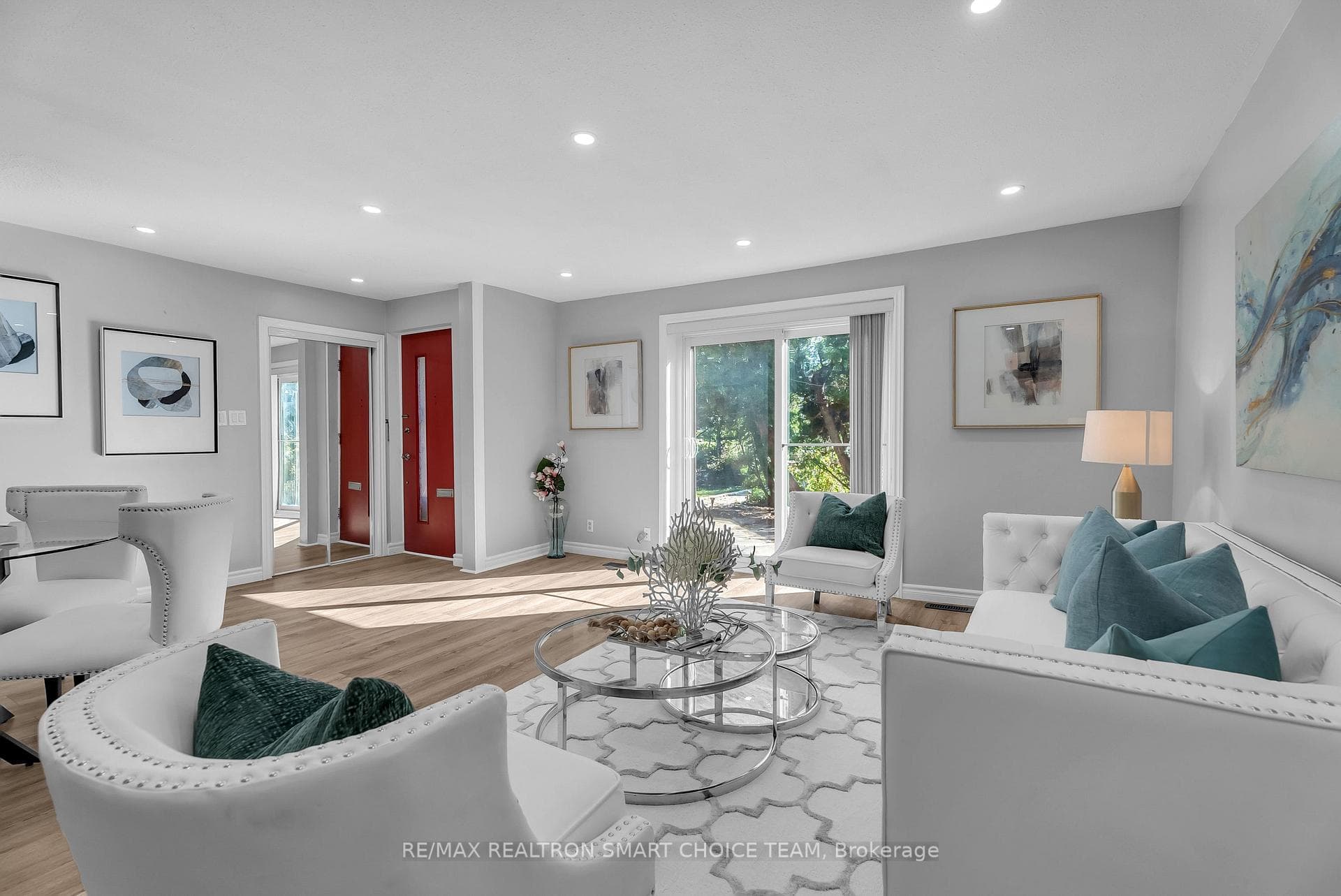 6 Esterbrooke Avenue Unit 82 photo 7
