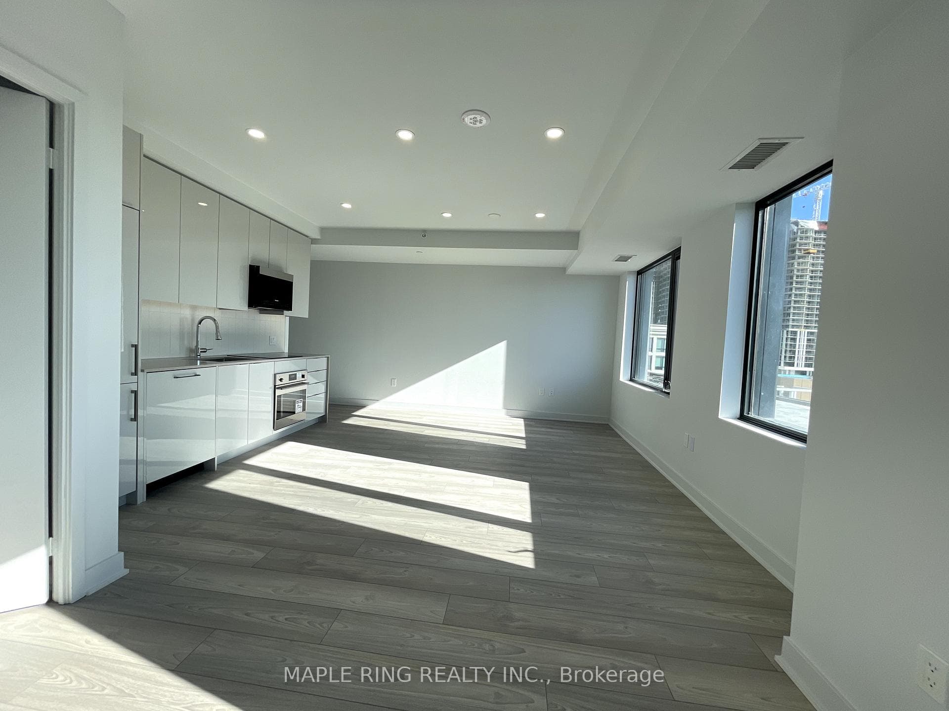 2920 Highway 7 Road Unit 511 photo 10