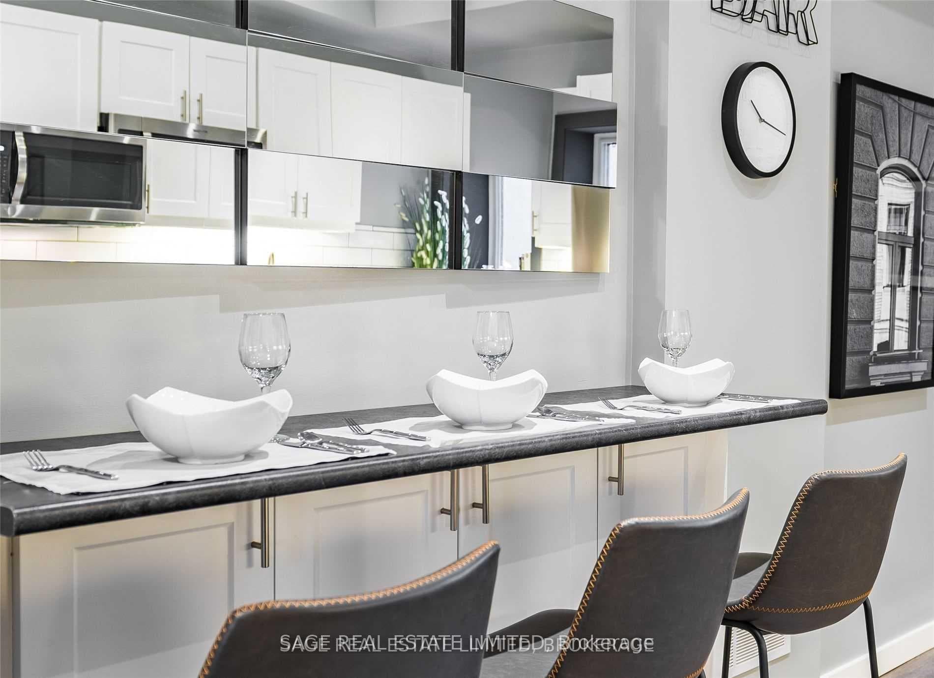 247 Lisgar Street photo 5