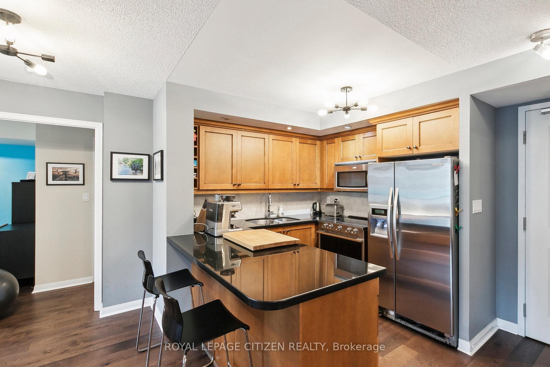 900 Mount Pleasant Road Unit 121 photo 17