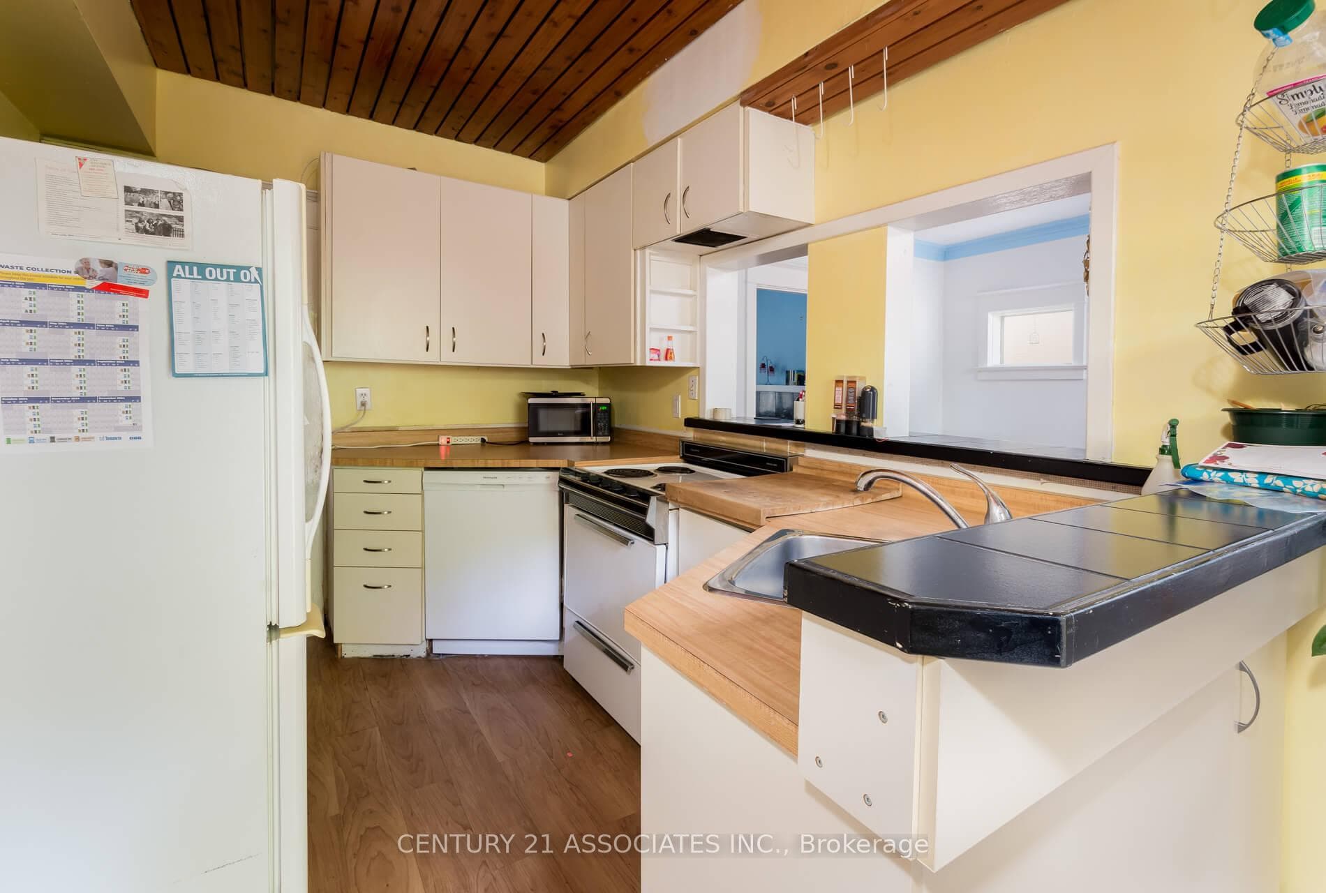 78 Castlefield Avenue photo 16
