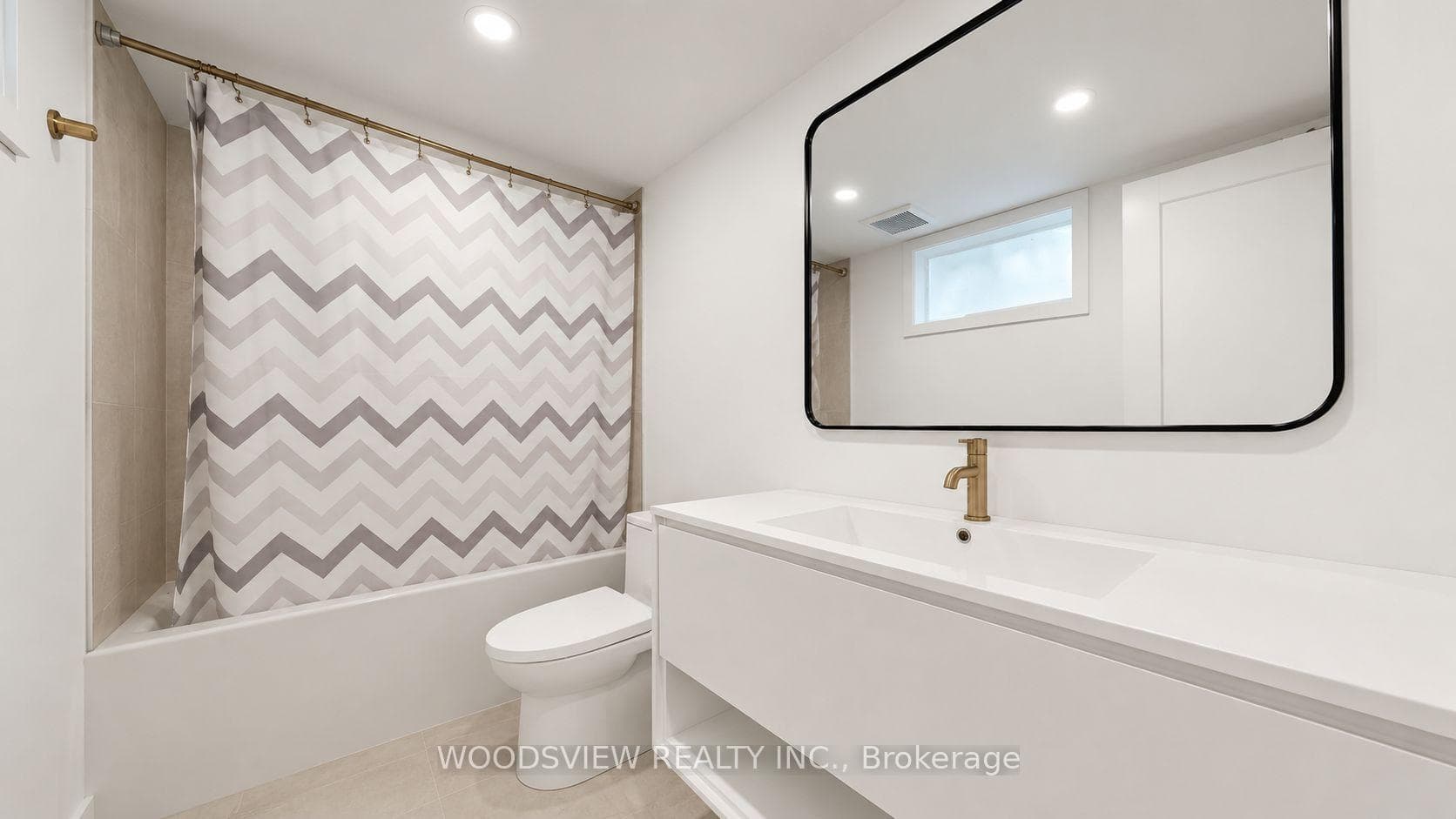 388 Eagle Street photo 12