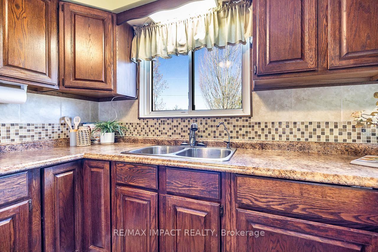 2517 North School Road photo 7