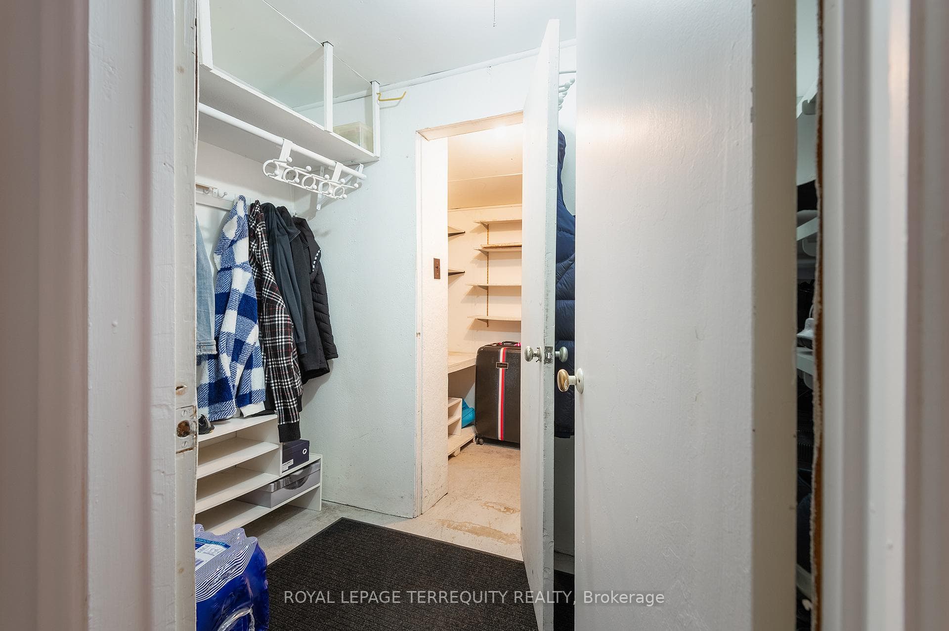 80 Glenaden Avenue photo 29