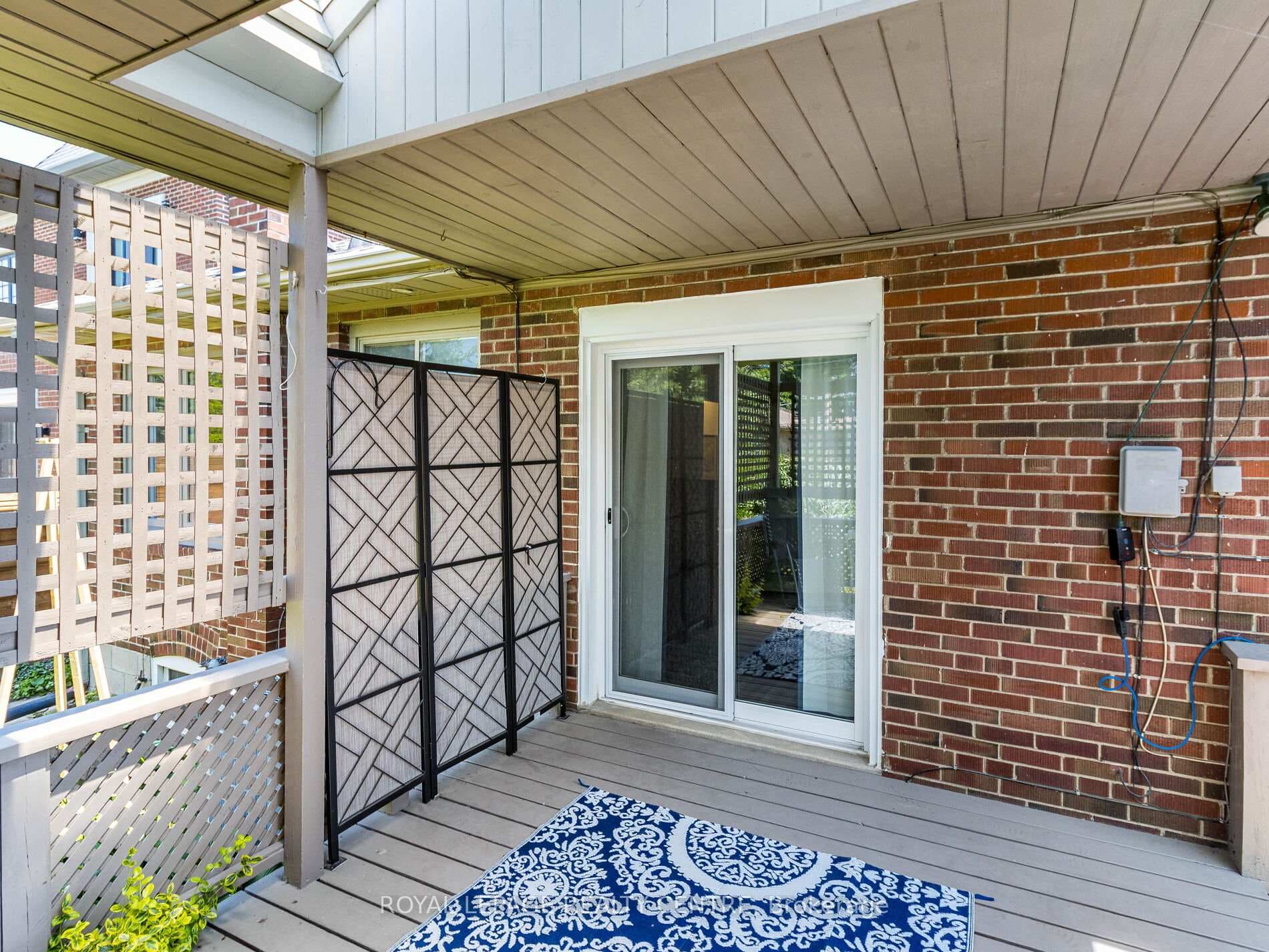 134 Lothian Avenue photo 33