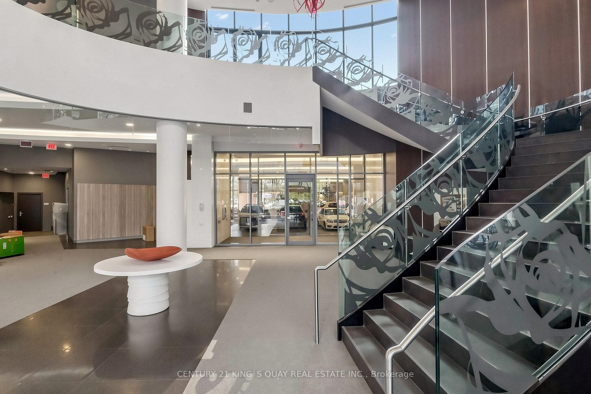 5168 Yonge Street Unit LPH101 photo 8