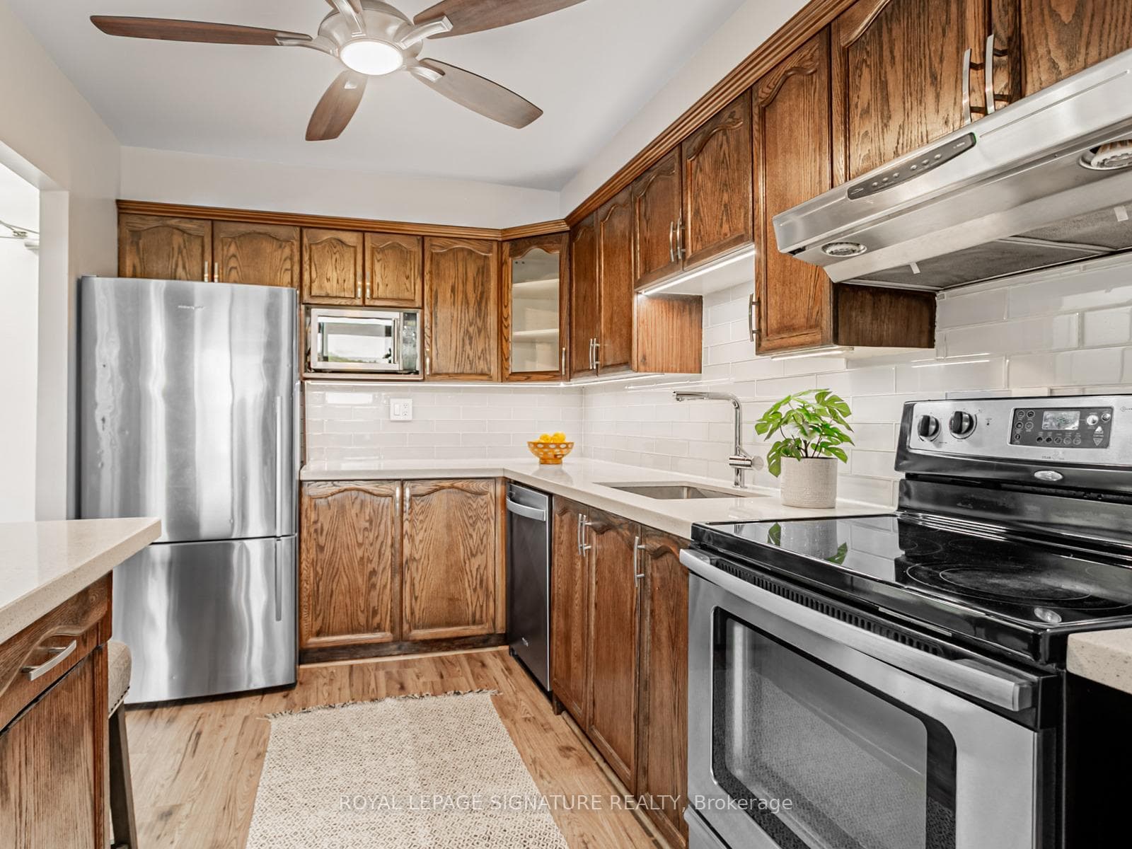 20 Edgecliff Golfway Unit 308 photo 15