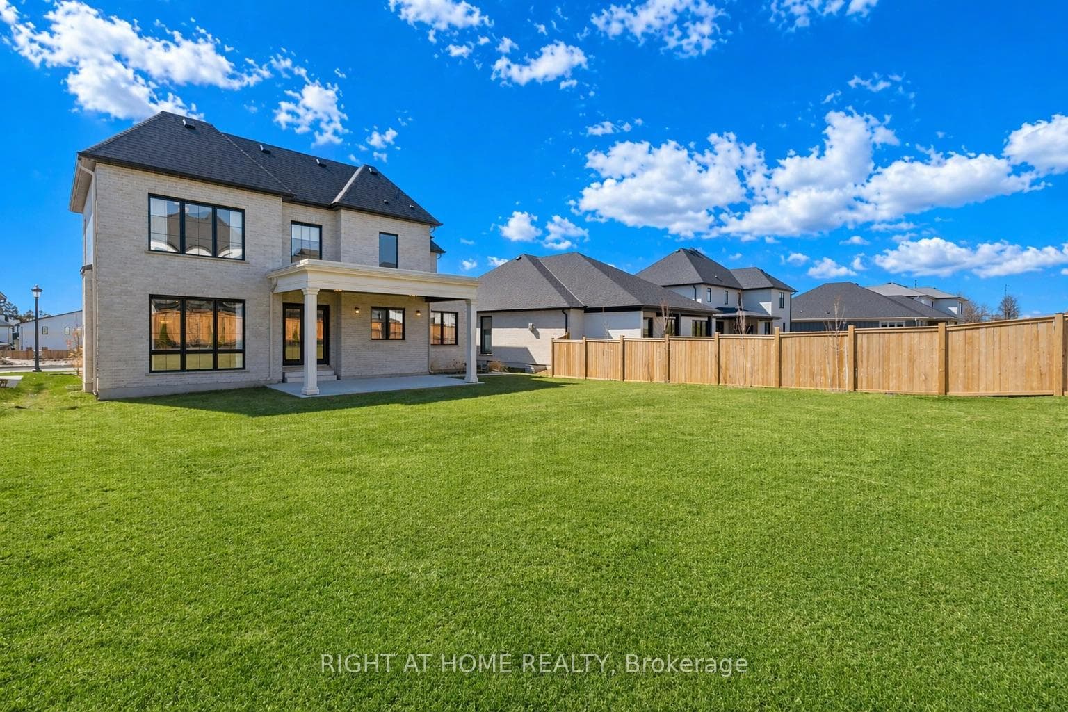326 Manhattan Drive photo 49