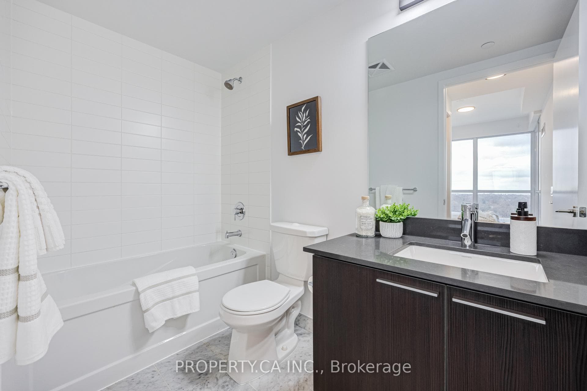10 Park Lawn Road Unit 1501 photo 11