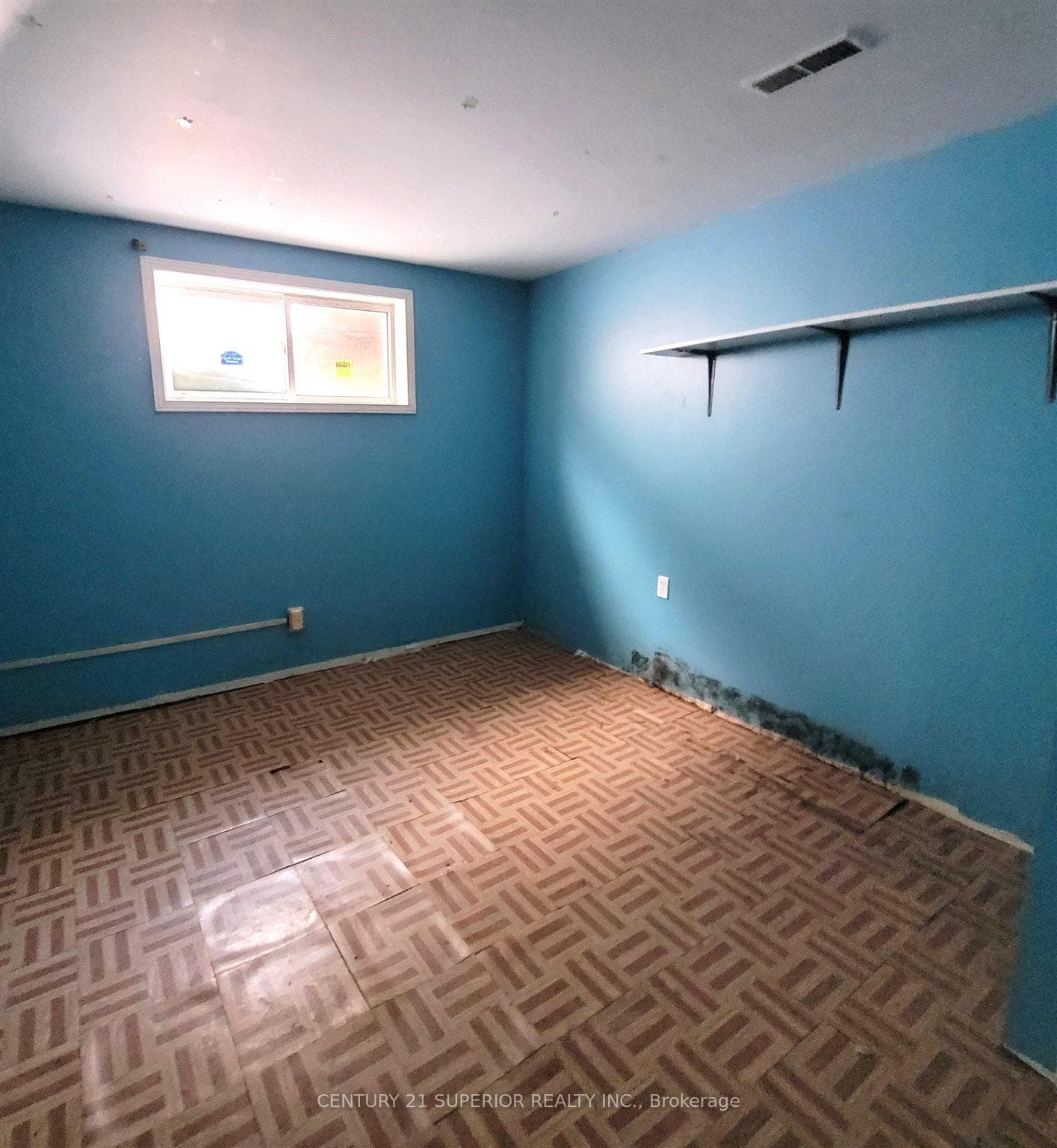 10 Shawinigan Place photo 15