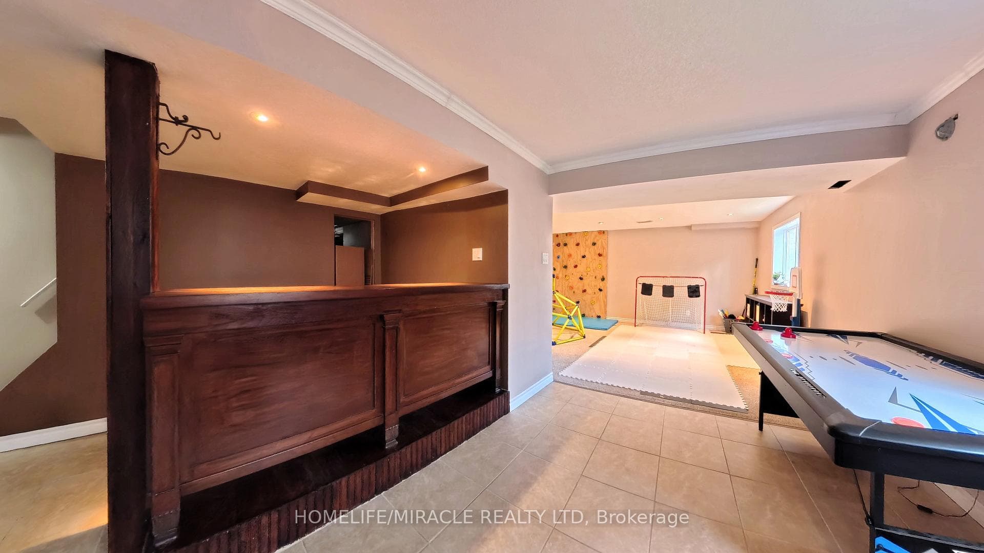 40 Mccormick Drive photo 41