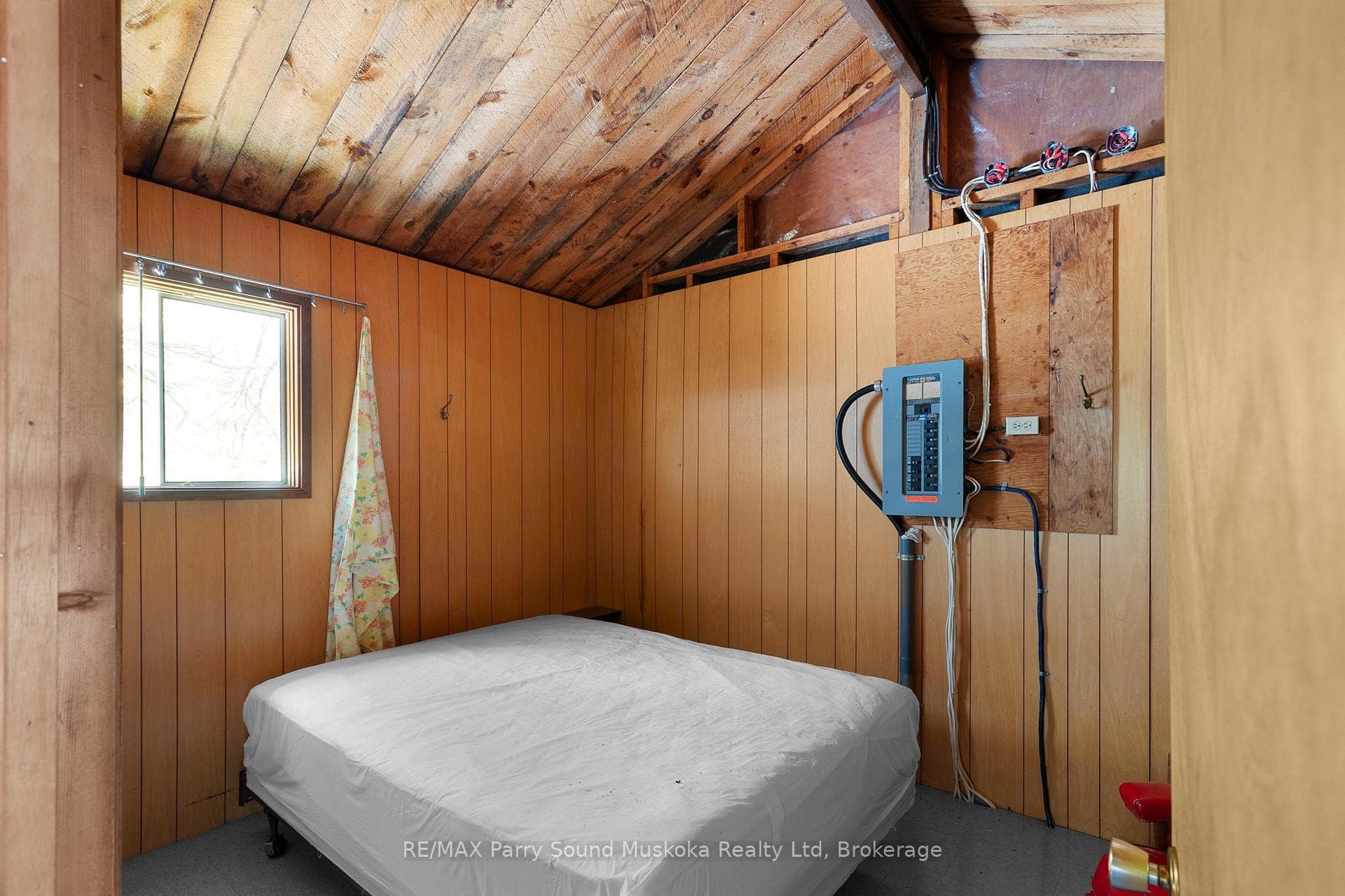 16 B55 Island N/A photo 40