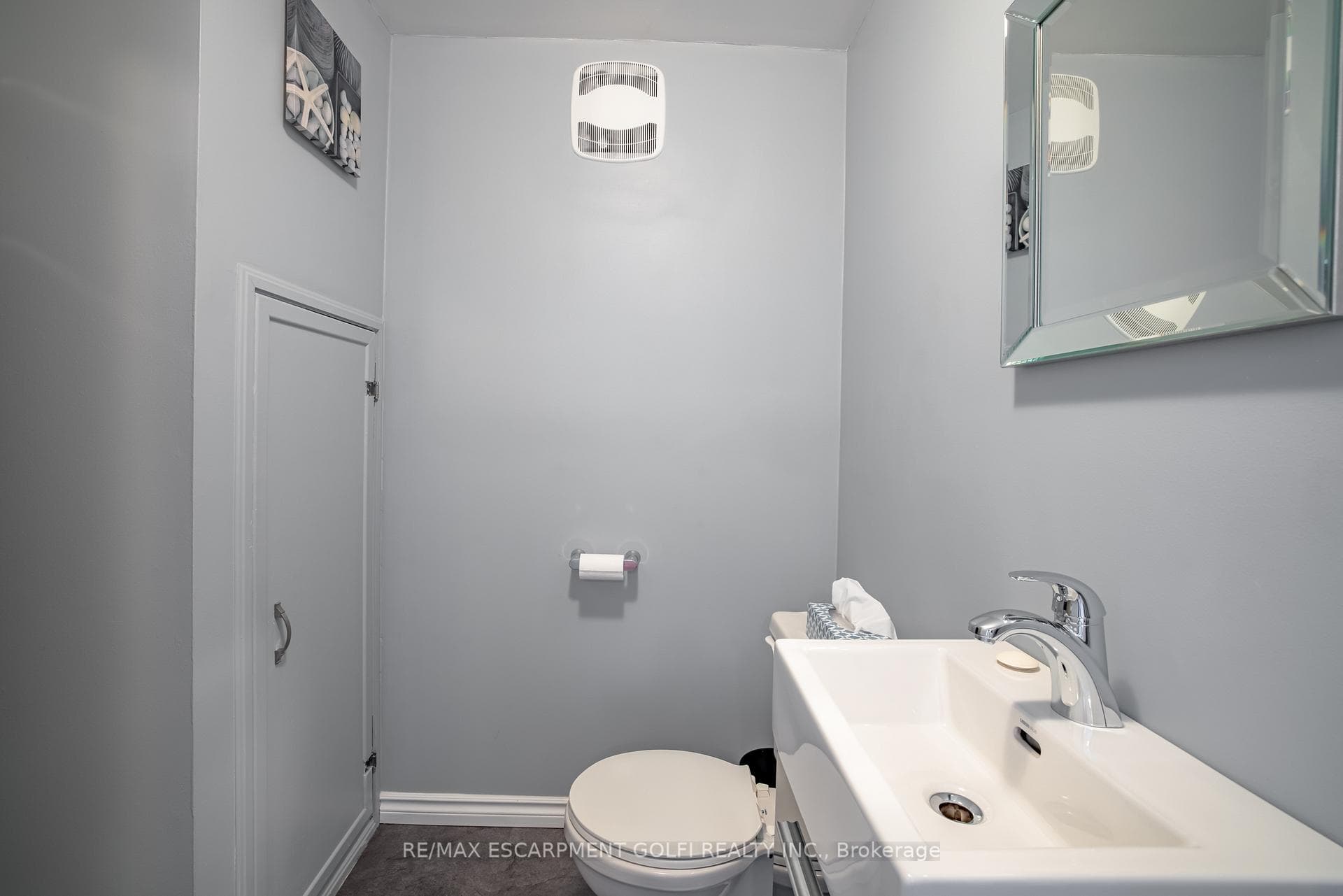 37 Faircourt Drive photo 22