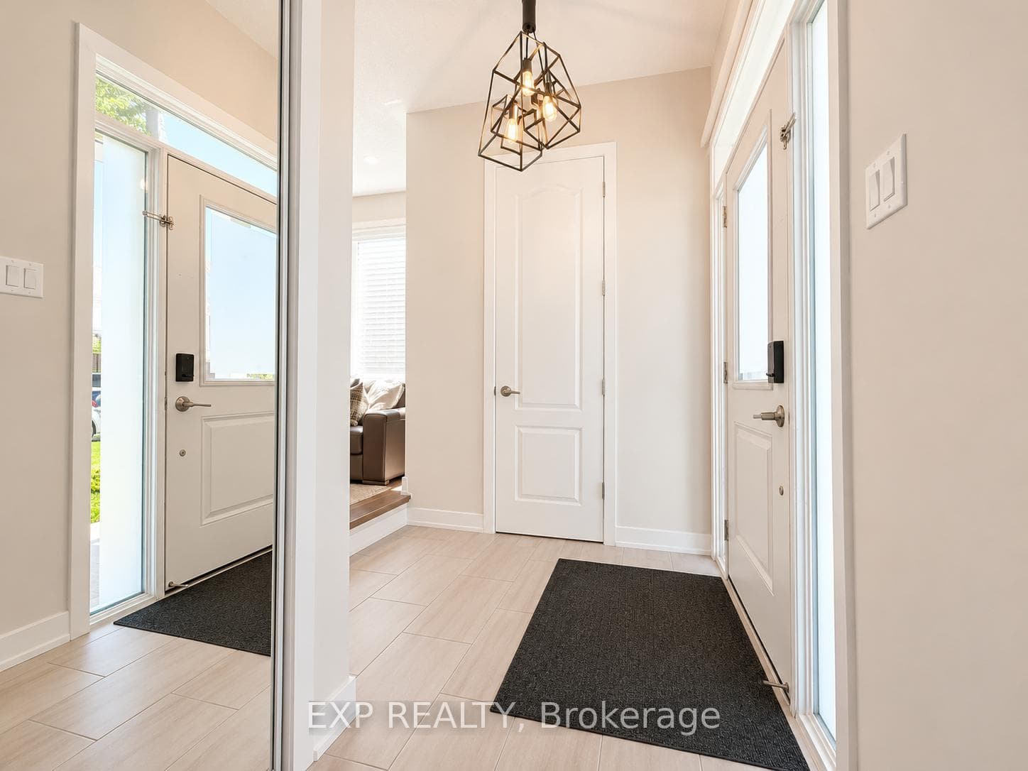 647 Crevier Walk photo 5