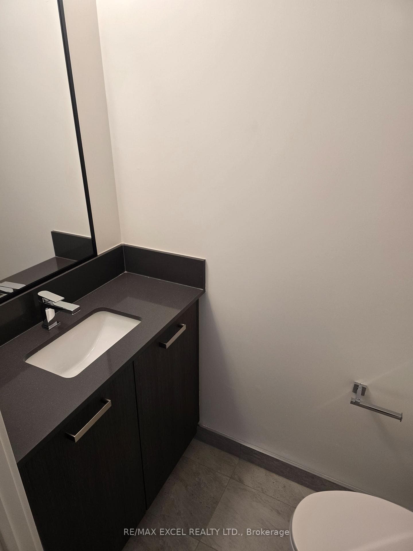 2 Pieces Washroom in Main Floor