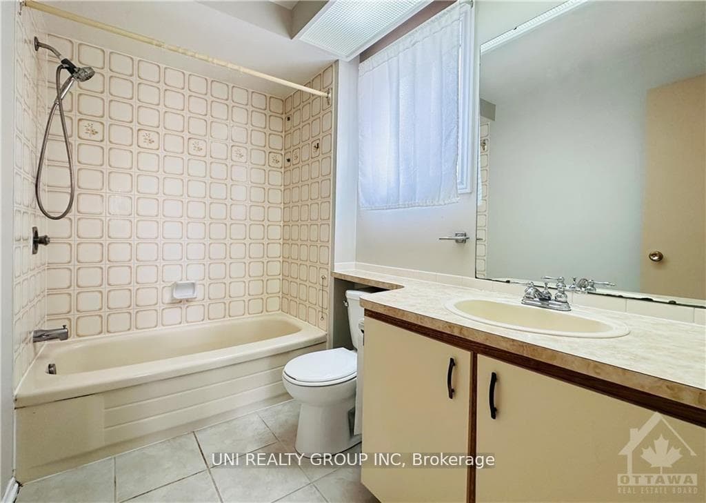 416 VIEWMOUNT Drive photo 18