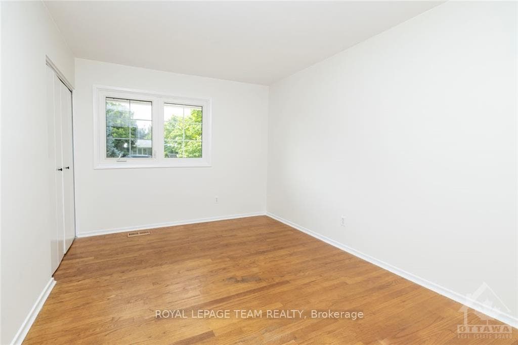 7 REDFIELD Avenue photo 17