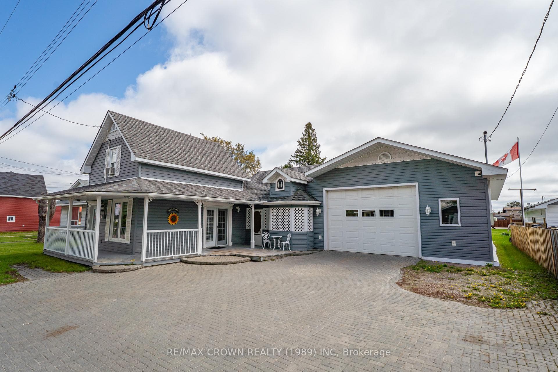 274 Belanger Street photo 26