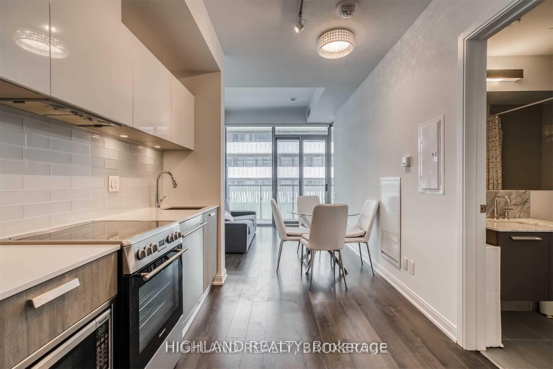 50 Charles Street Unit 3007 photo 6