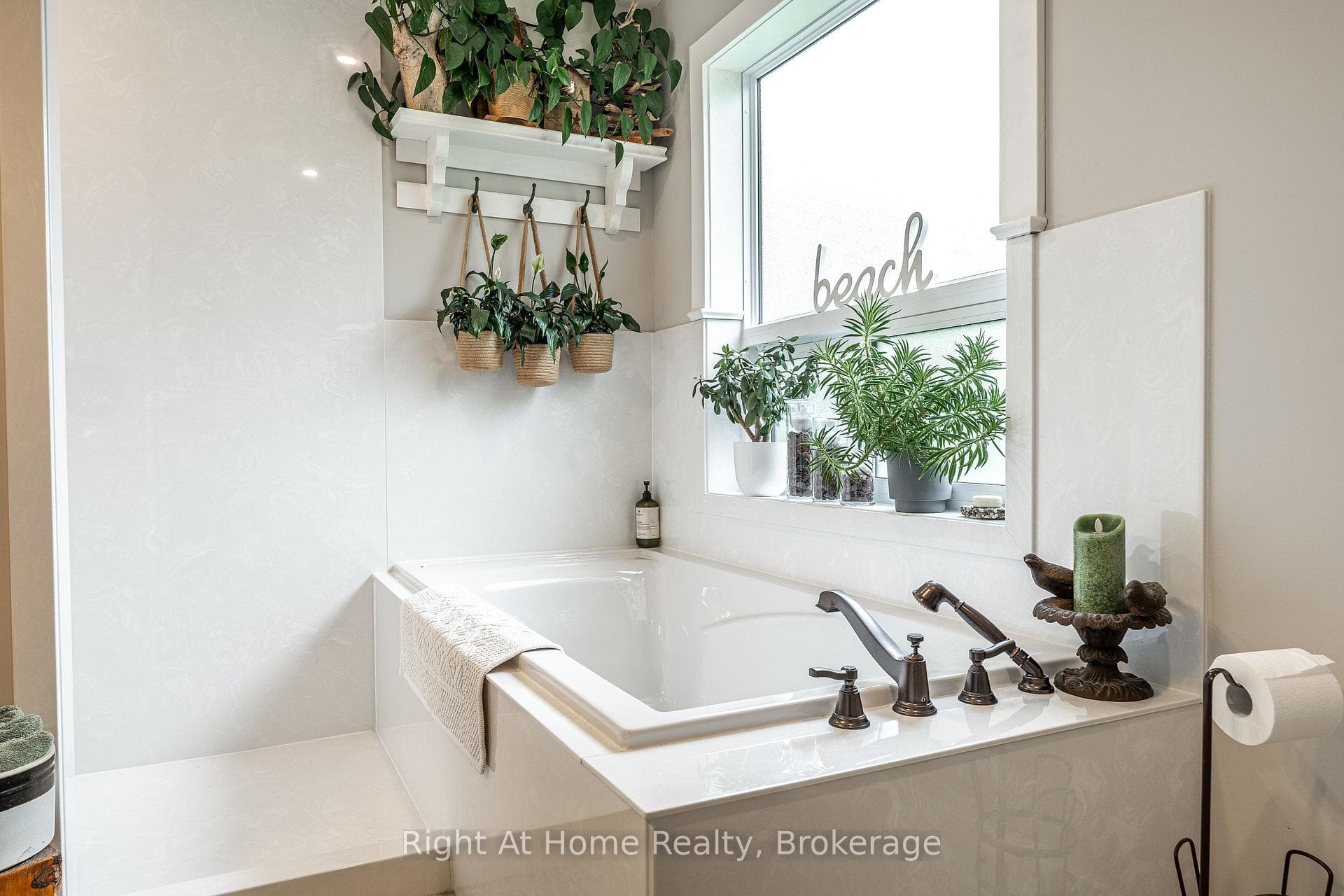 71214 Anne Street photo 22
