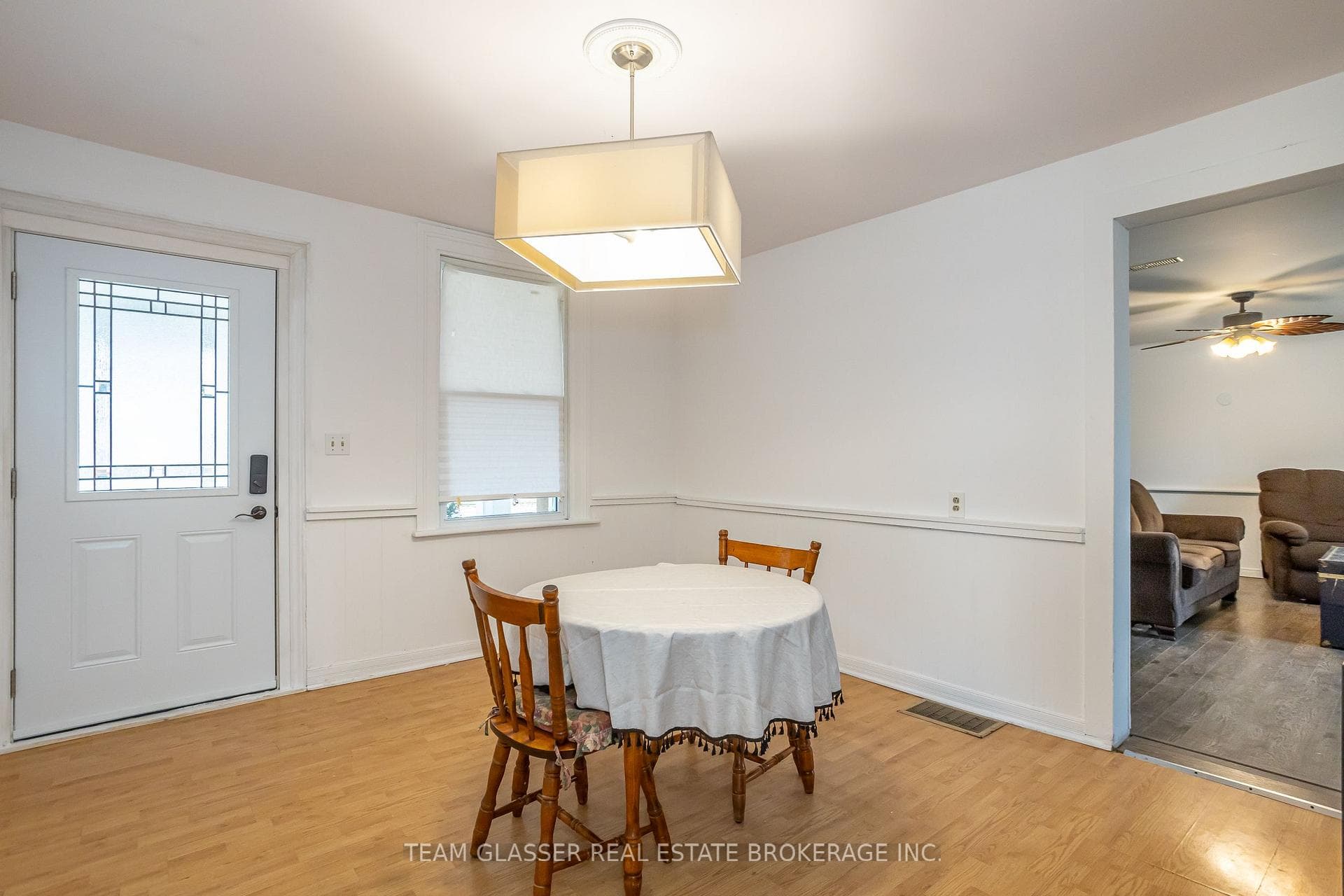47 WARREN Street photo 6