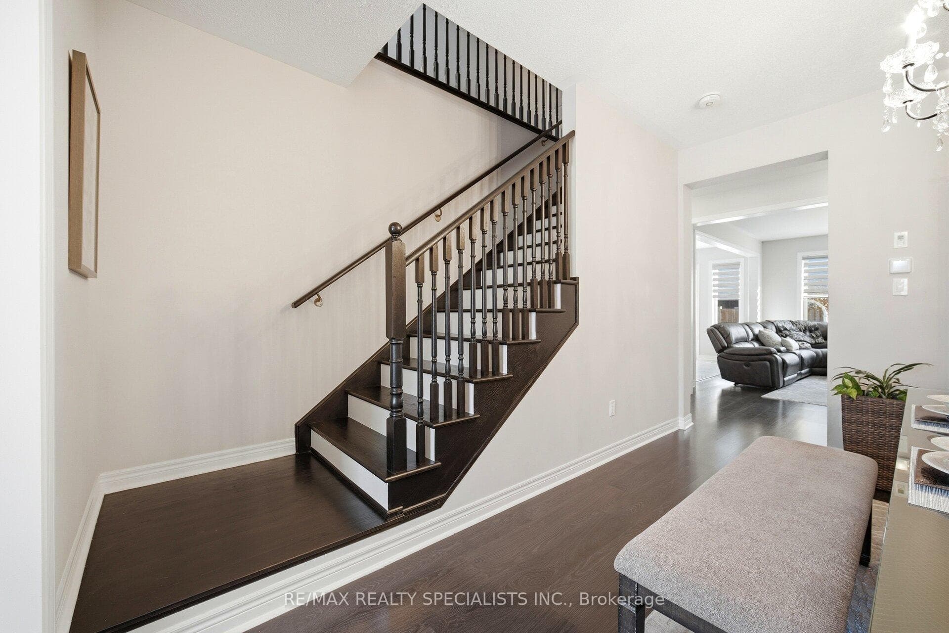 4 Oldham Avenue photo 26