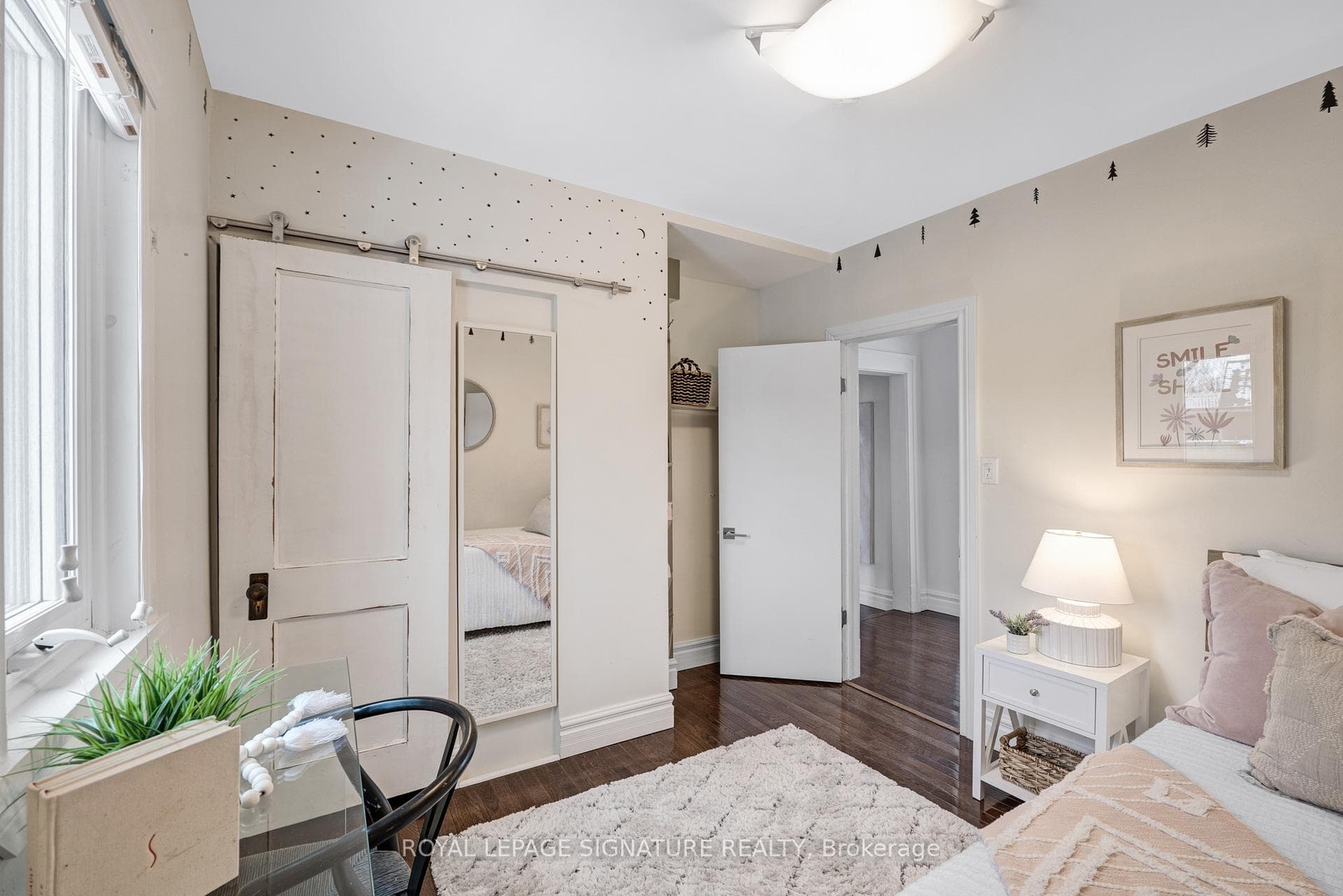 38 Bastedo Avenue photo 25