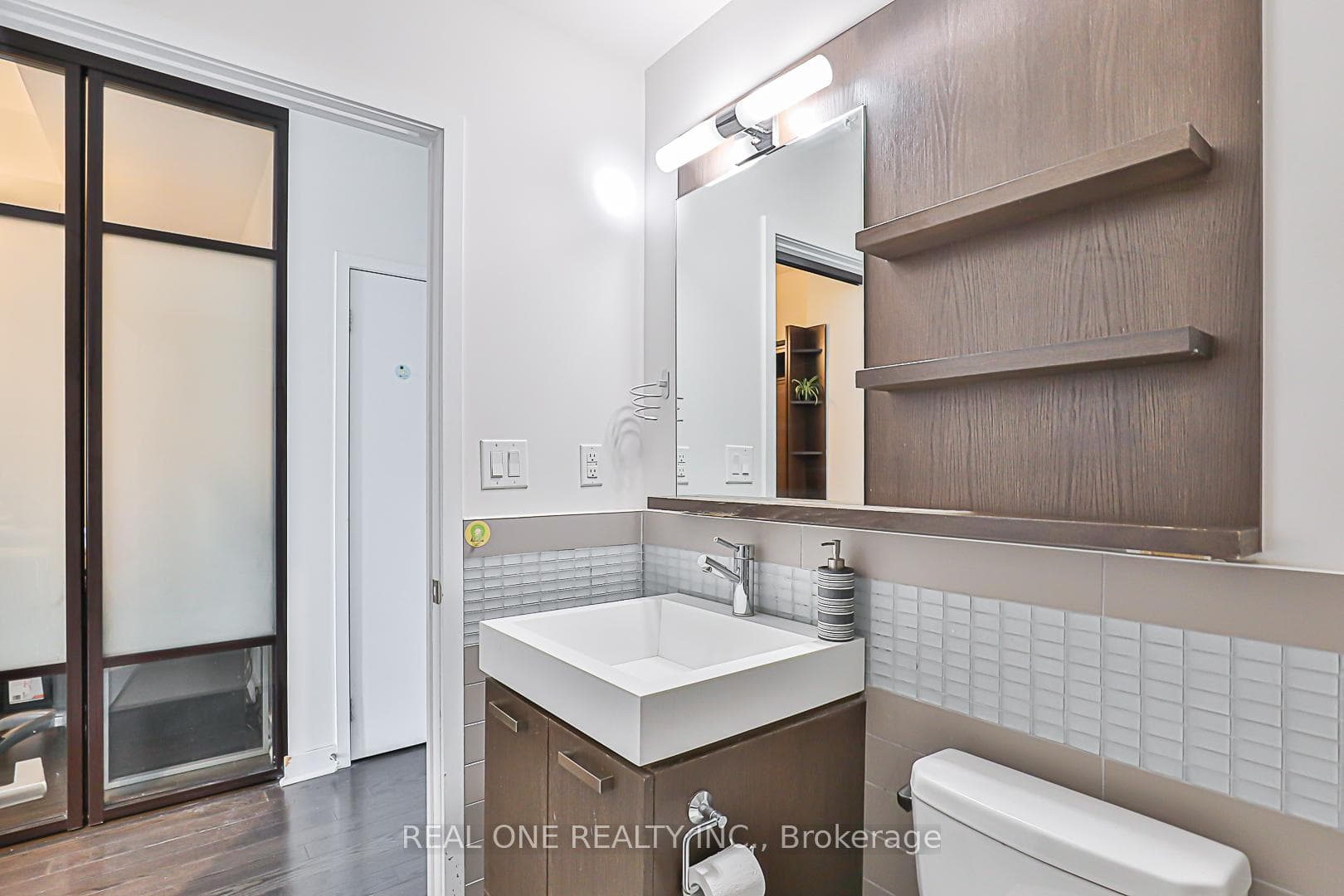 295 Adelaide Street Unit 4408 photo 23