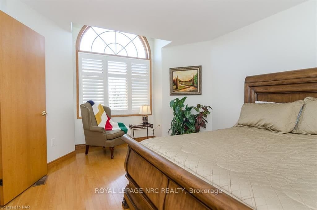 162 MICHAEL Drive photo 24