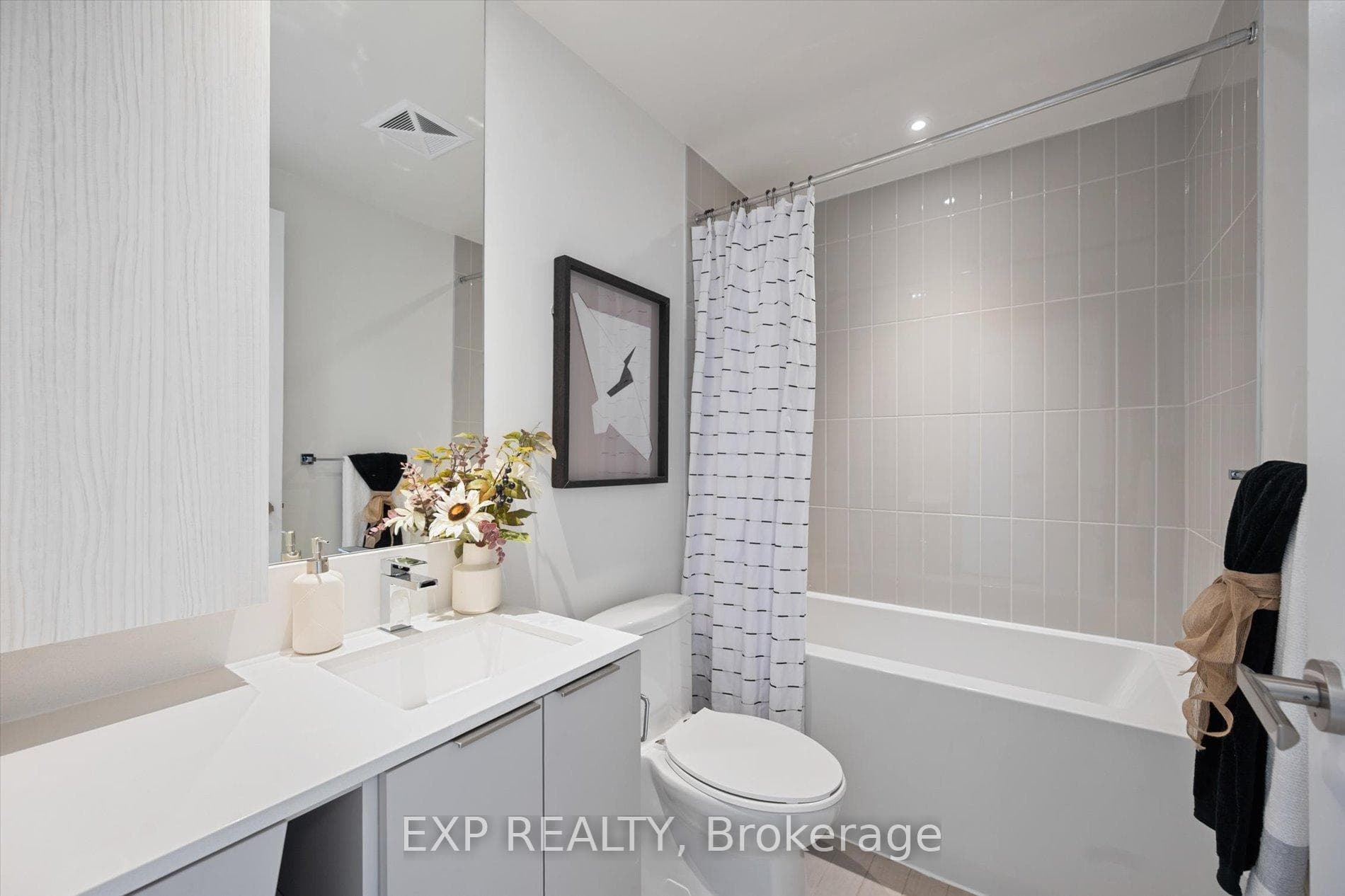 Shared Wash Room
