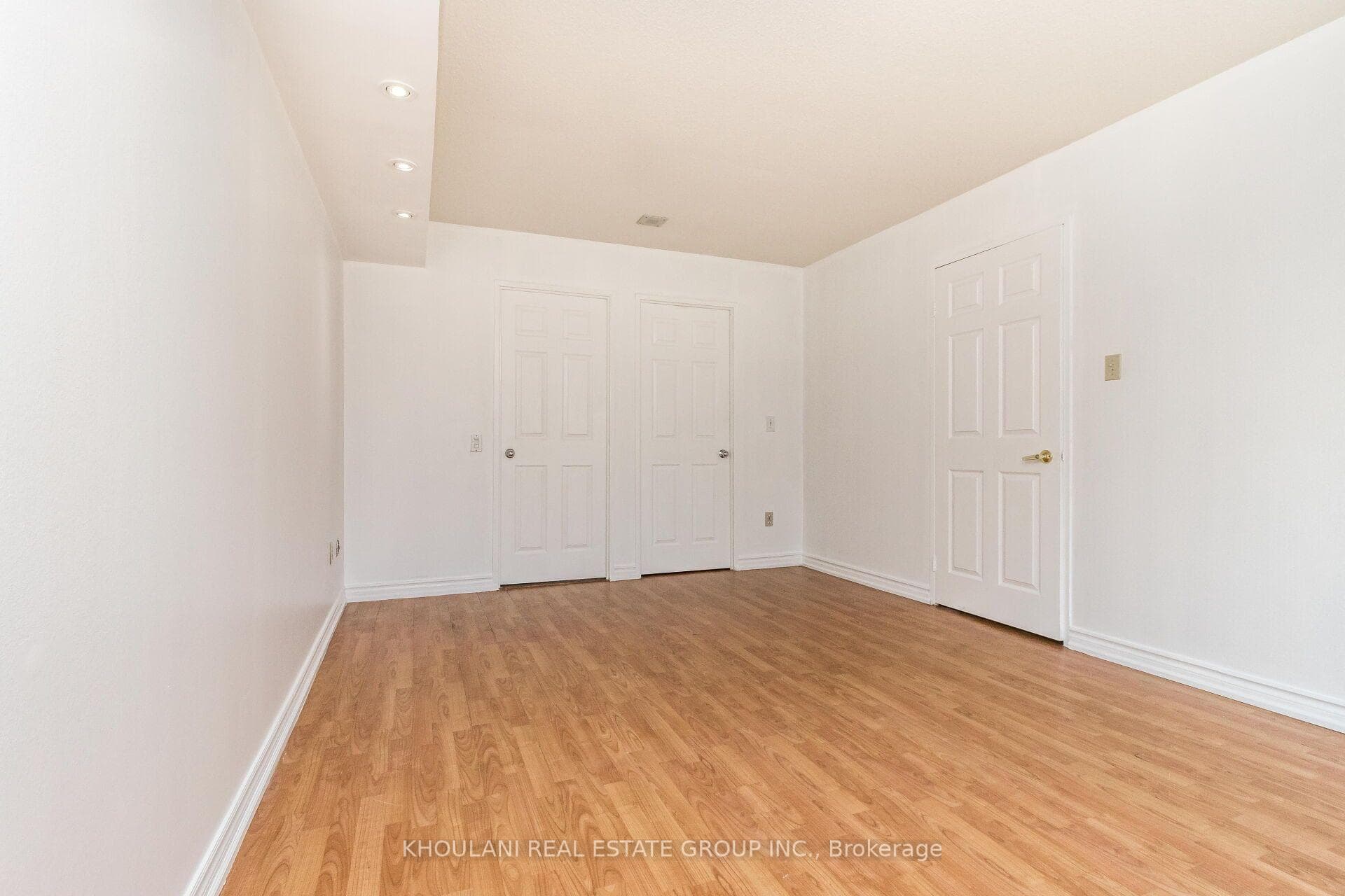 335 Webb Drive Unit 2006 photo 26