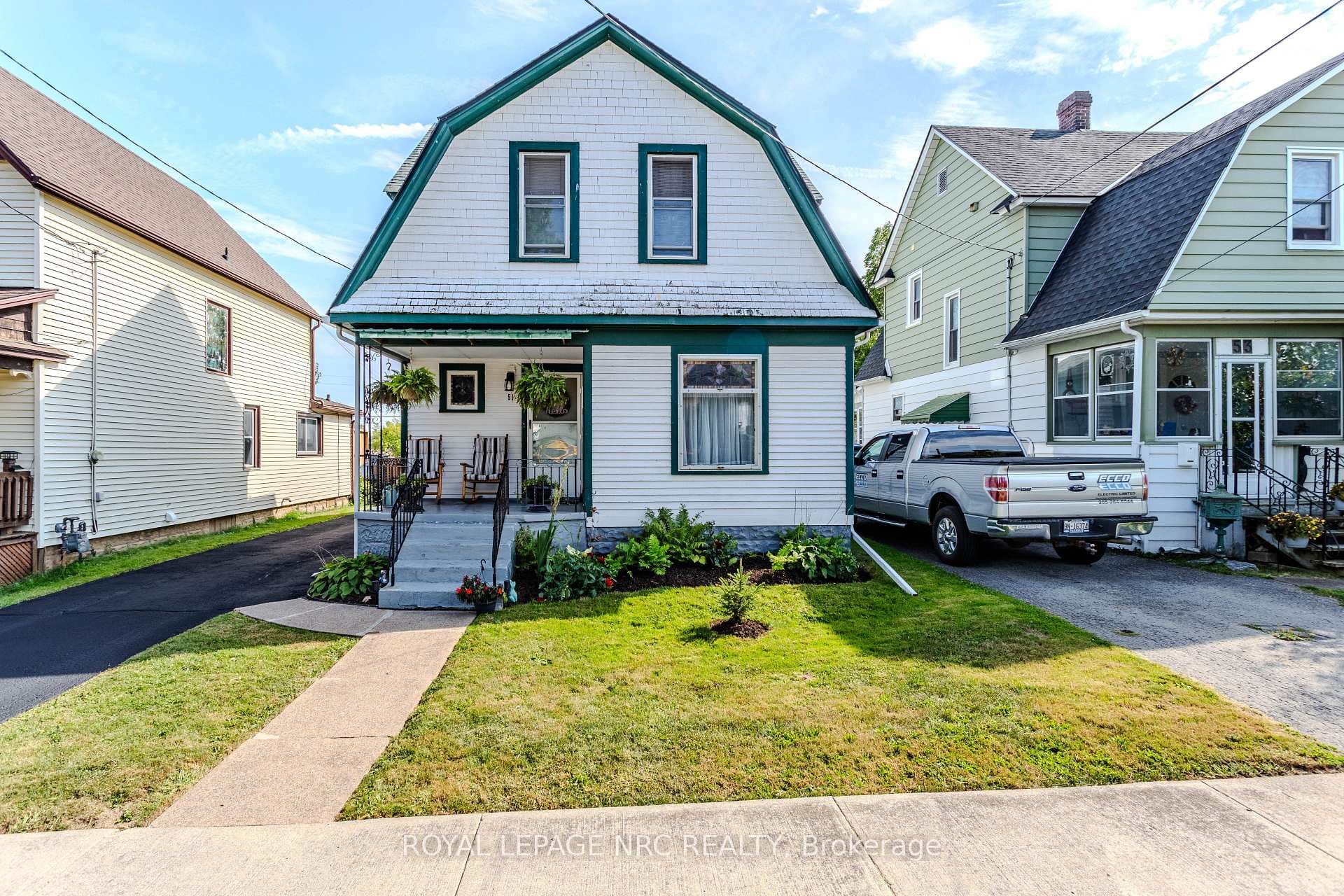 51 Phipps Street photo 1