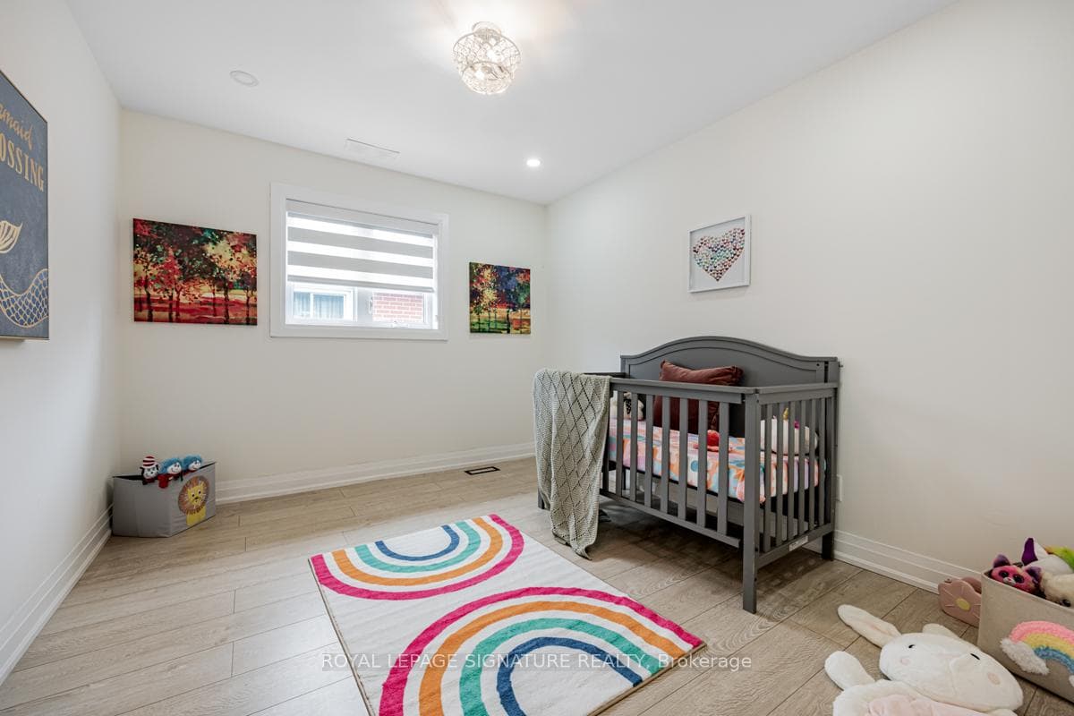 12 Chipwood Crescent photo 30