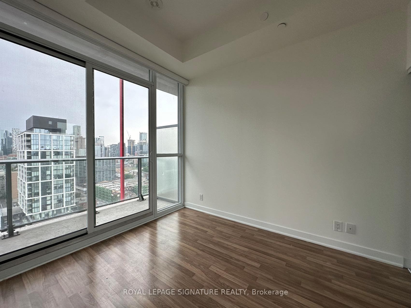 120 Parliament Street Unit 2112 photo 6