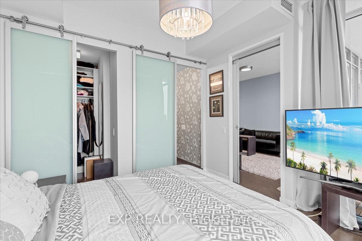 90 Park Lawn Road Unit 2309 photo 17