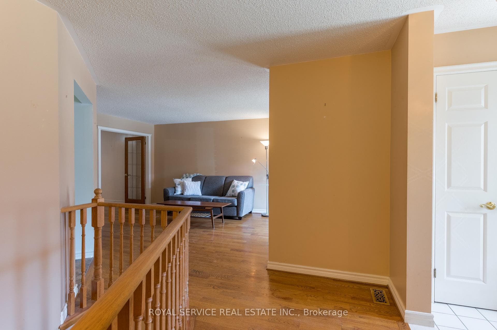 245 Elgin Street Unit 203 photo 19
