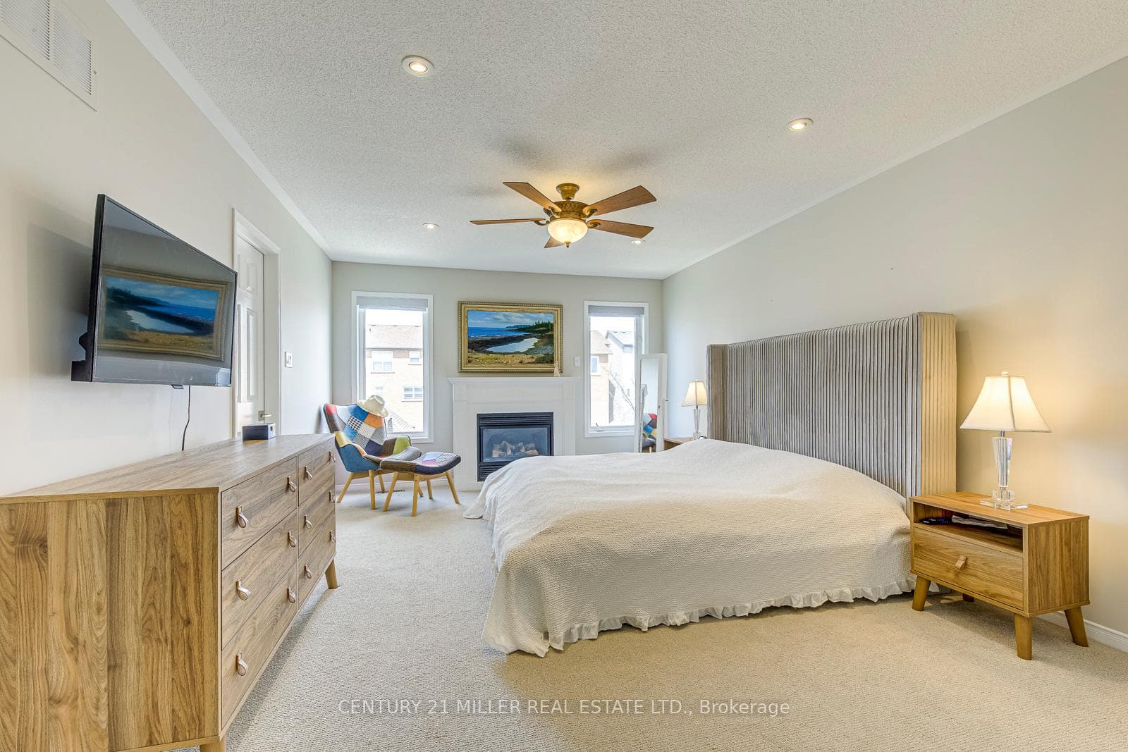 215 ROXTON Road photo 35