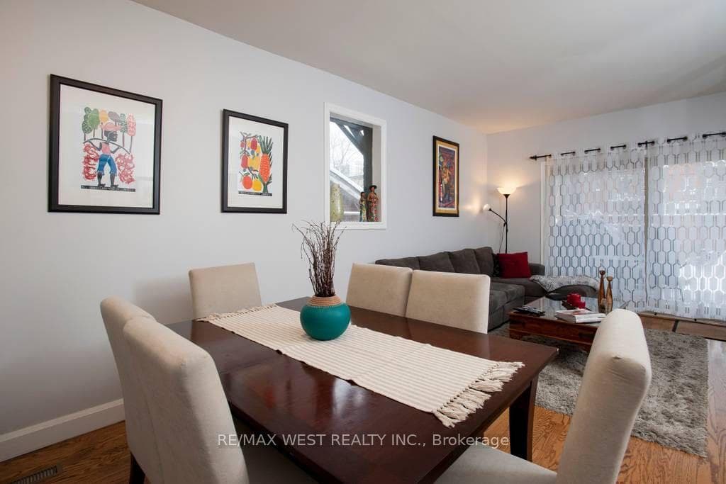 104 Cowan Avenue Unit Unit 1 photo 14