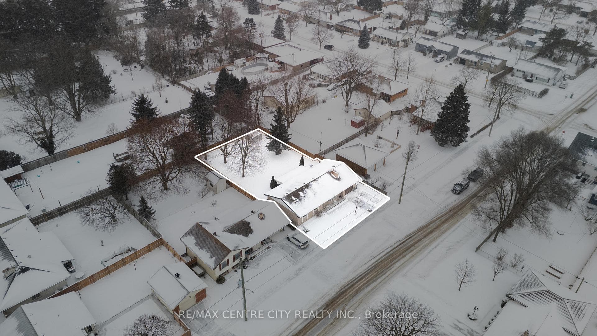 175 Ontario Street photo 28